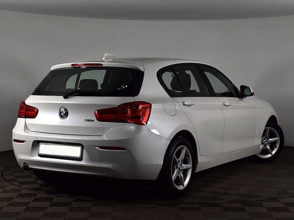 BMW 1 серии 1.5 АКПП, 2018, 74 000 км фото 2