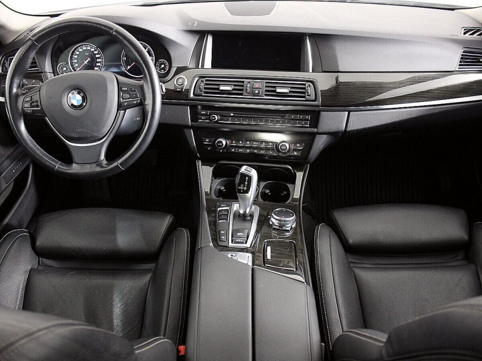 BMW 5 серии 2.0 АКПП, 2016, 86 000 км фото 5