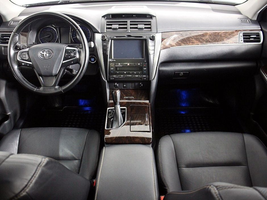 Toyota Camry 2.5 АКПП, 2017, 72 000 км фото 5