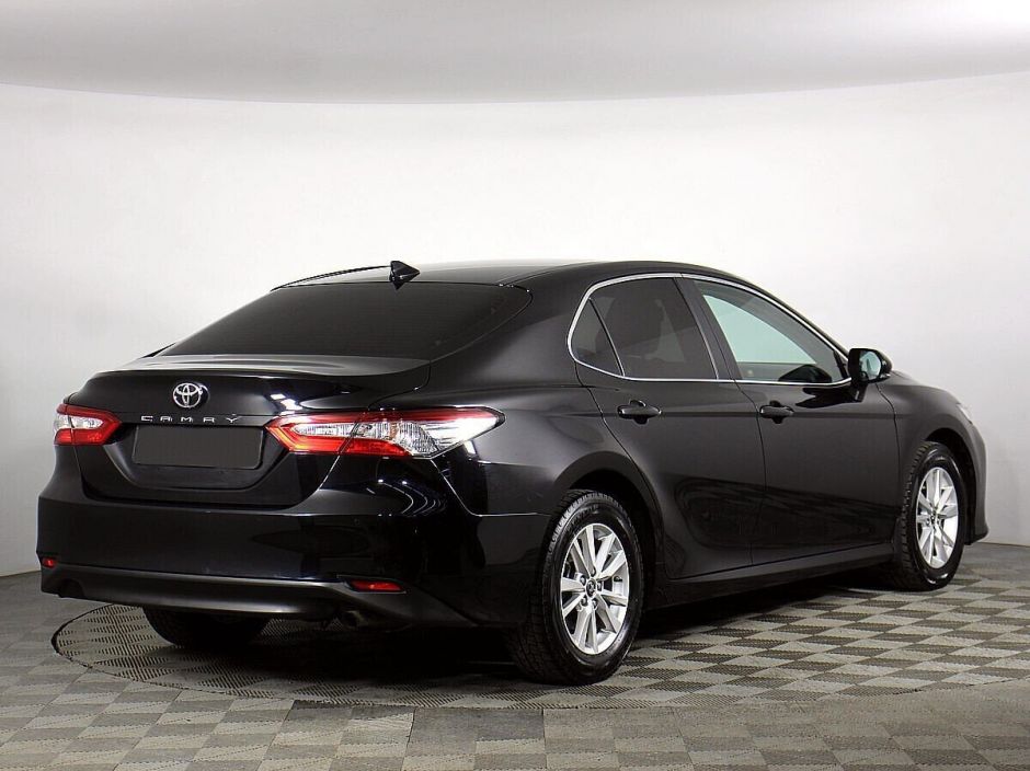 Toyota Camry 2.0 АКПП, 2018, 65 000 км фото 2