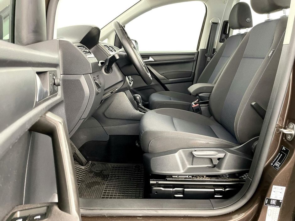 Volkswagen Caddy 1.4 РКПП, 2019, 49 000 км фото 5