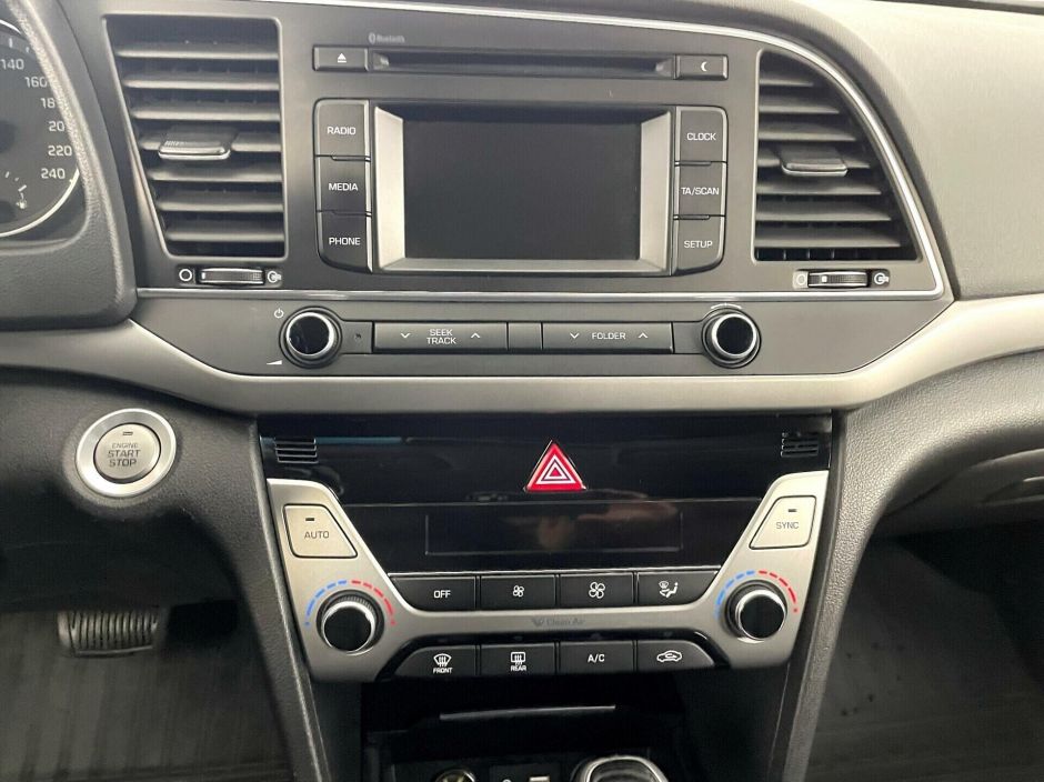 Hyundai Elantra 2.0 АКПП, 2017, 75 000 км фото 10