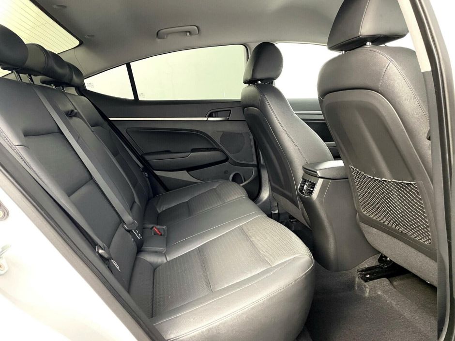 Hyundai Elantra 2.0 АКПП, 2017, 75 000 км фото 13