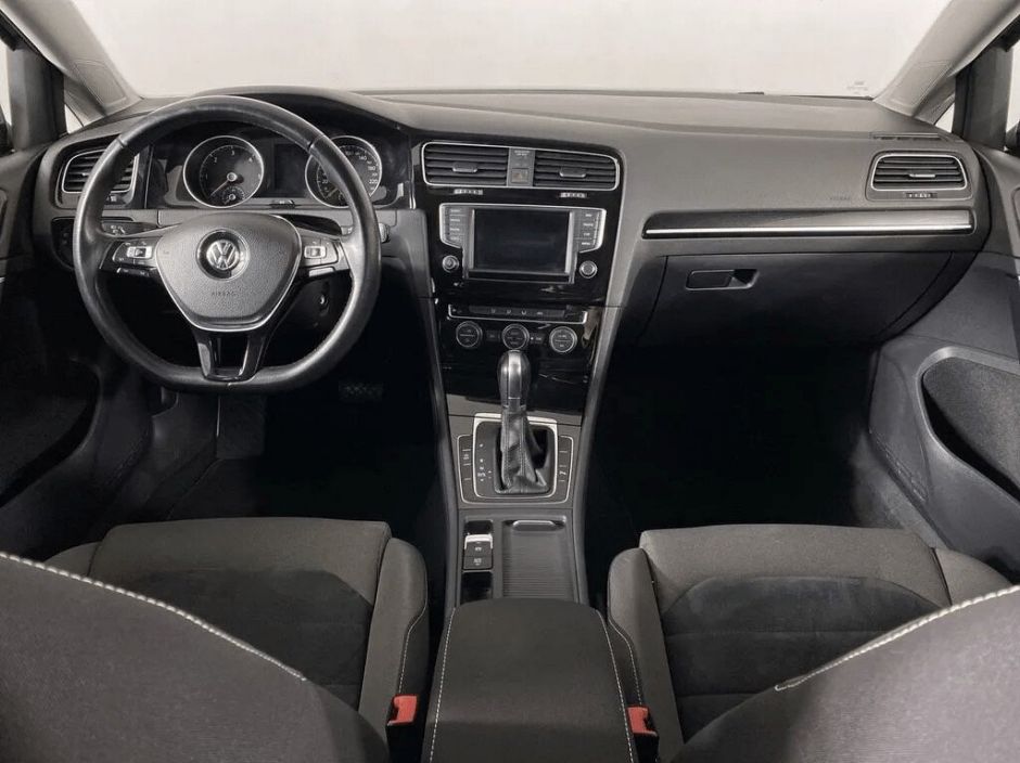 Volkswagen Golf 1.6 АКПП, 2016, 98 000 км фото 4