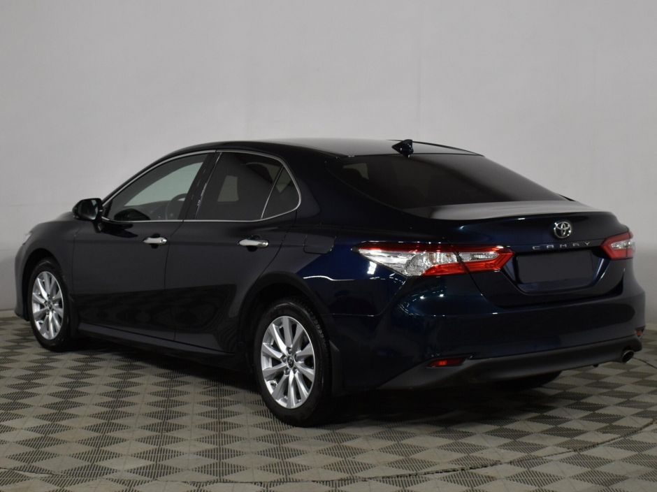 Toyota Camry 2.5 АКПП, 2019, 49 000 км фото 4