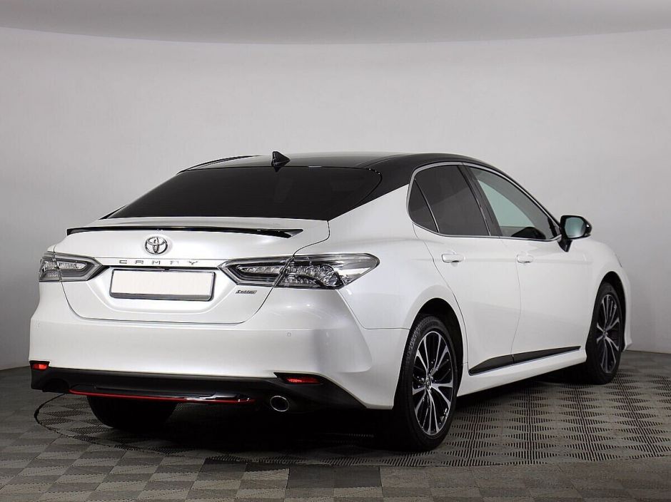 Toyota Camry 2.5 АКПП, 2020, 38 000 км фото 2