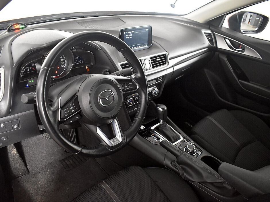 Mazda 3 1.5 АКПП, 2018, 63 000 км фото 4
