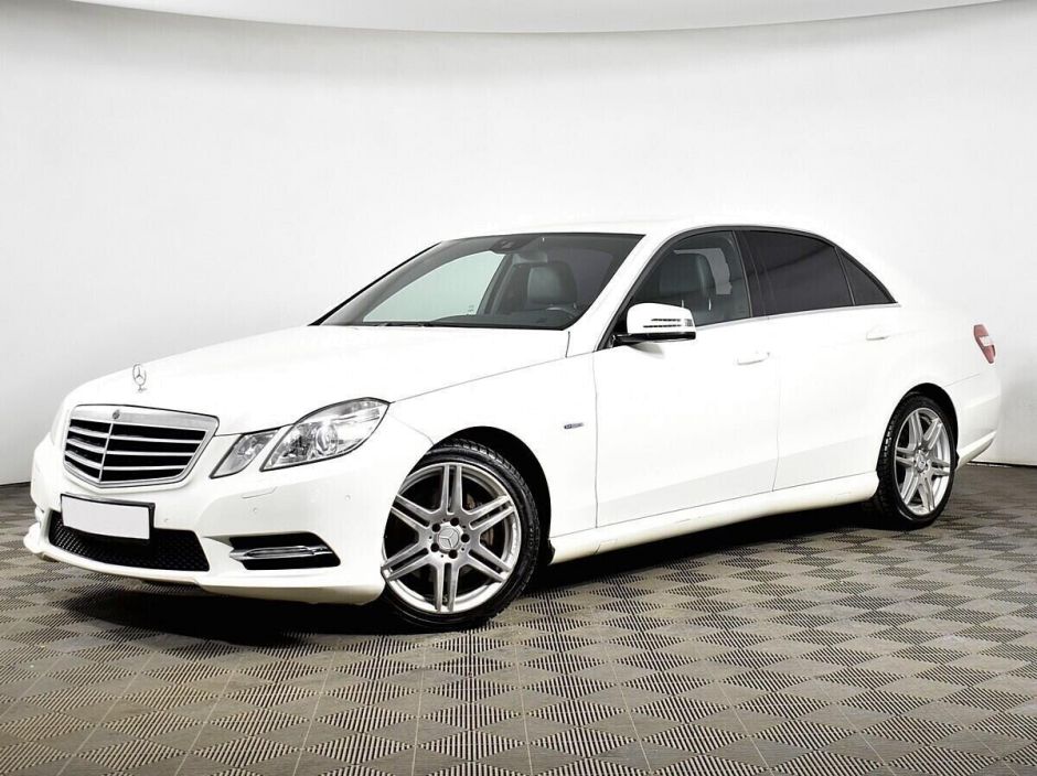Mercedes-Benz E-Класс 1.8 АКПП, 2012, 131 000 км фото 1