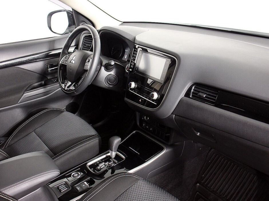 Mitsubishi Outlander 2.0 CVT, 2020, 38 000 км фото 7