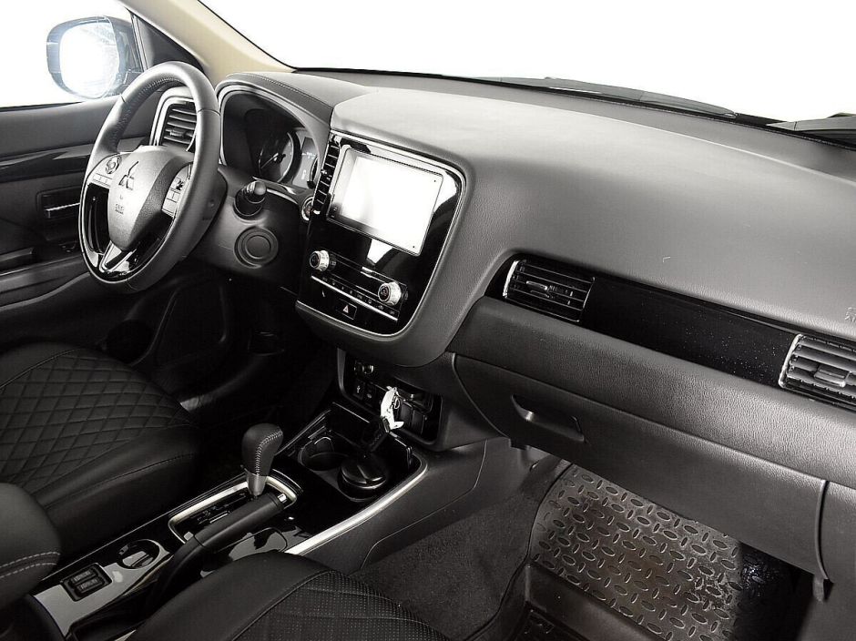 Mitsubishi Outlander 2.0 CVT, 2020, 35 000 км фото 7