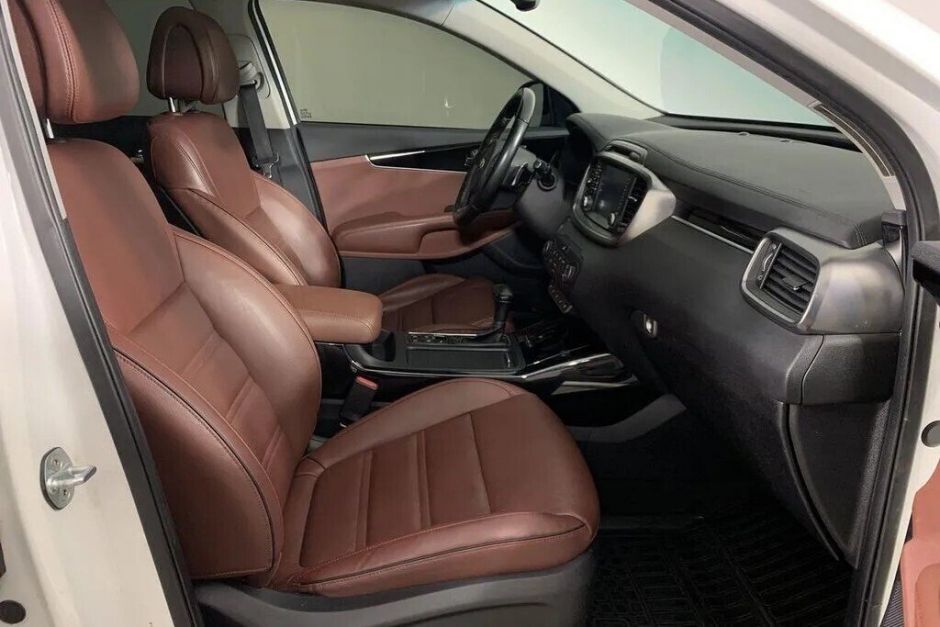 Kia Sorento 3.3 АКПП, 2015, 100 000 км фото 6