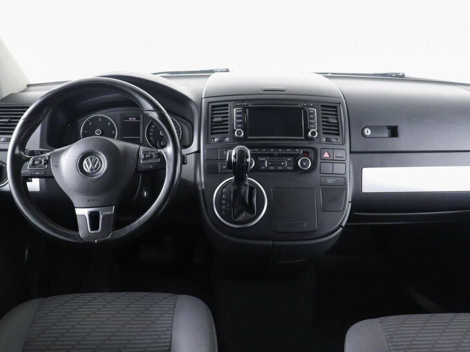 Volkswagen Multivan 2.0 РКПП, 2013, 123 000 км фото 6