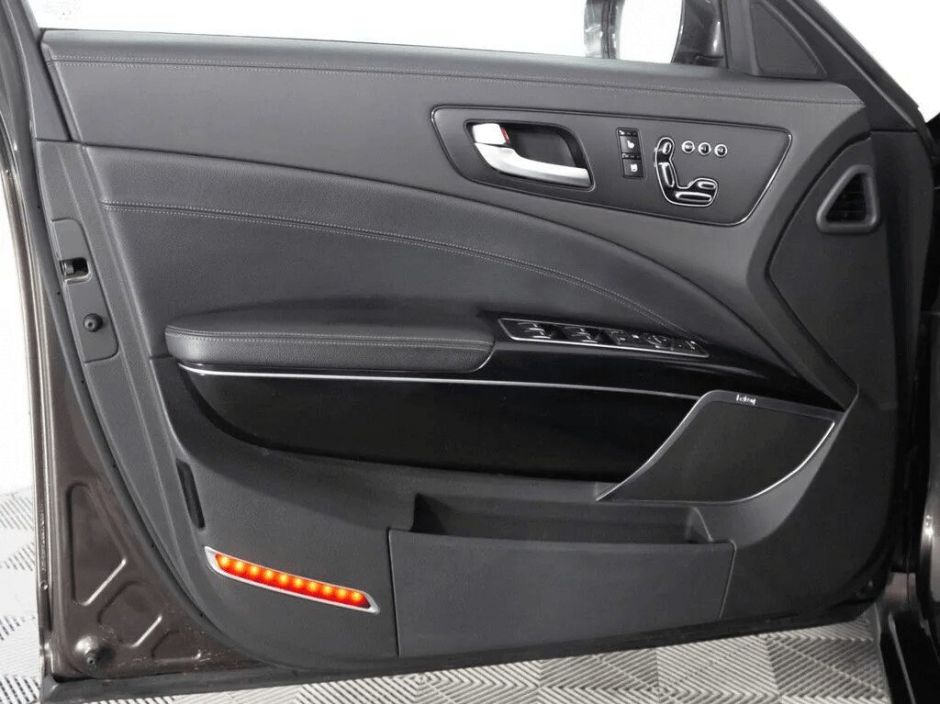 Kia Quoris 3.8 АКПП, 2014, 111 000 км фото 5