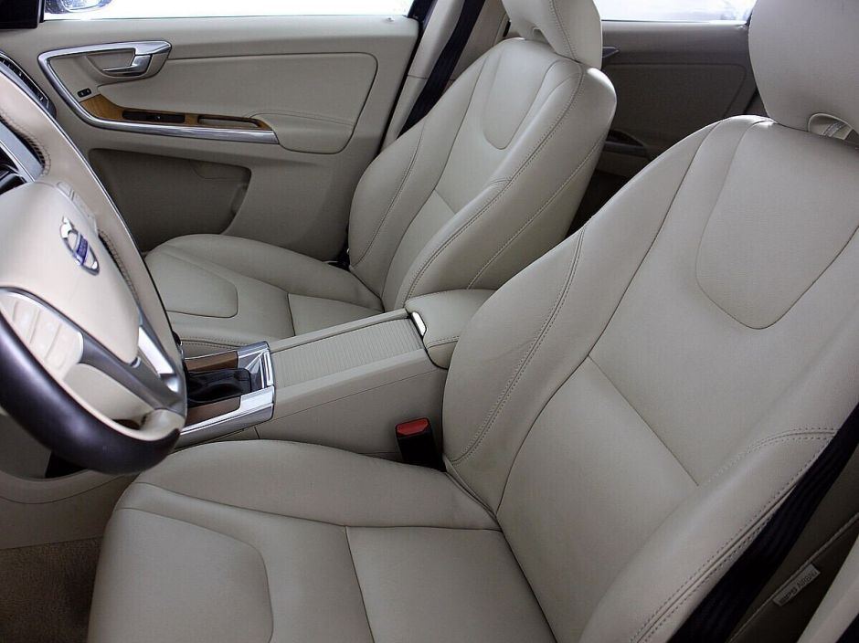 Volvo XC60 2.4 АКПП, 2013, 127 000 км фото 6