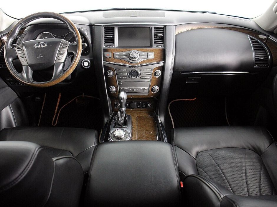 Infiniti QX56 5.6 АКПП, 2011, 151 000 км фото 5