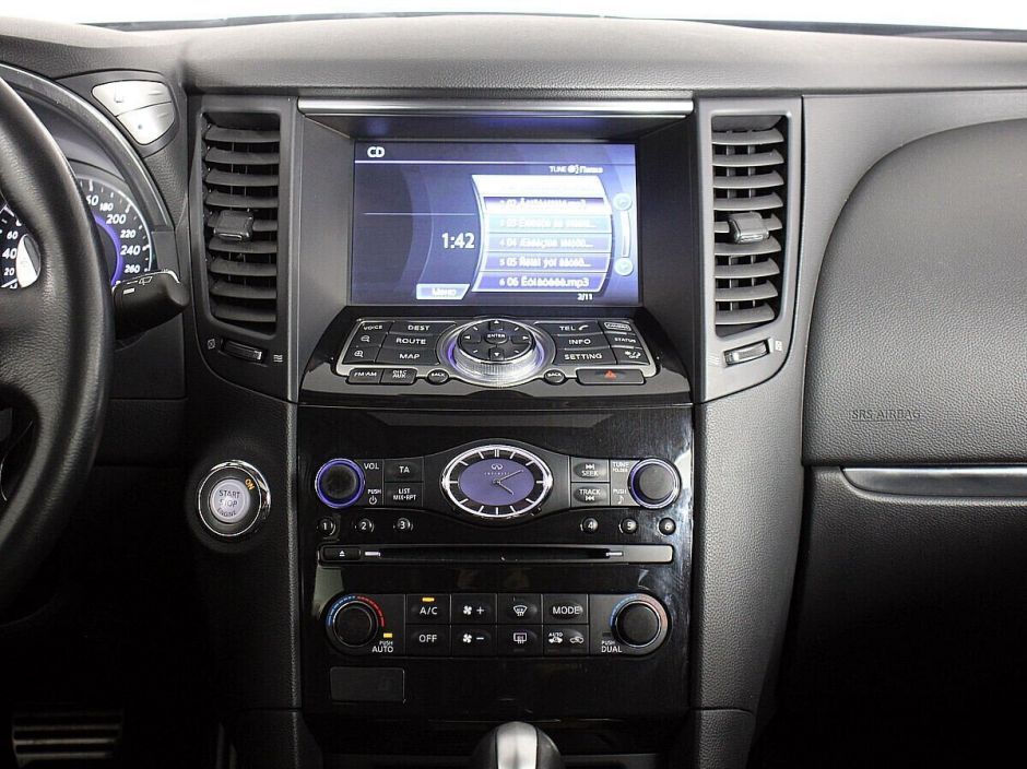 Infiniti QX70 3.0 АКПП, 2015, 106 000 км фото 6