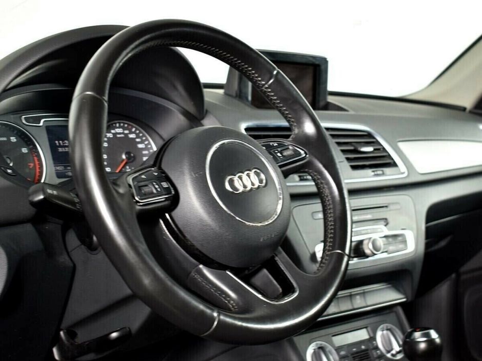 Audi Q3 2.0 РКПП, 2013, 122 000 км фото 13