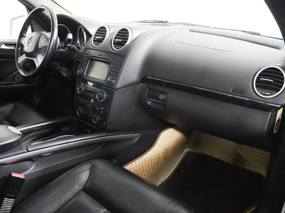 Mercedes-Benz GL-Класс 5.5 АКПП, 2011, 156 000 км фото 12