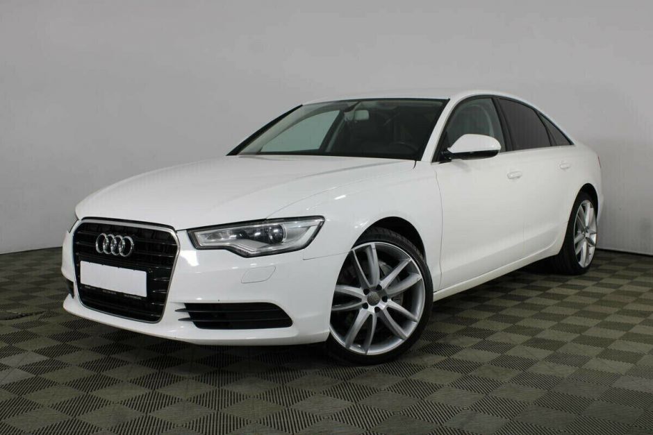 Audi A6 3.0 РКПП, 2012, 133 000 км фото 1