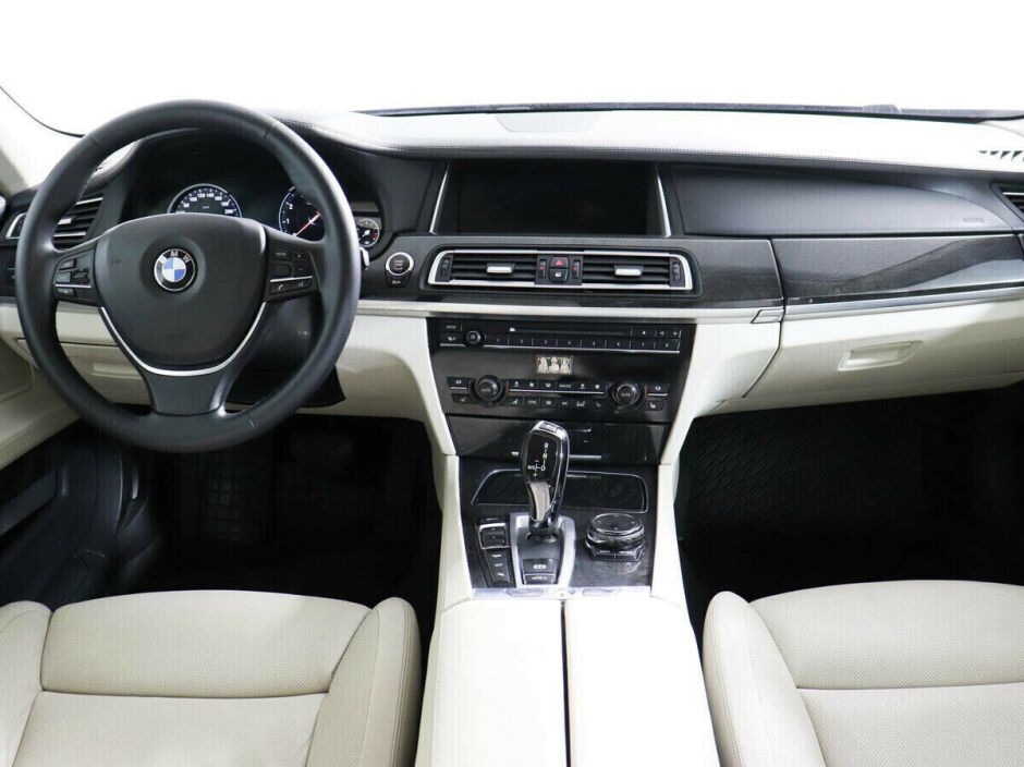 BMW 7 серии 3.0 АКПП, 2014, 118 000 км фото 10