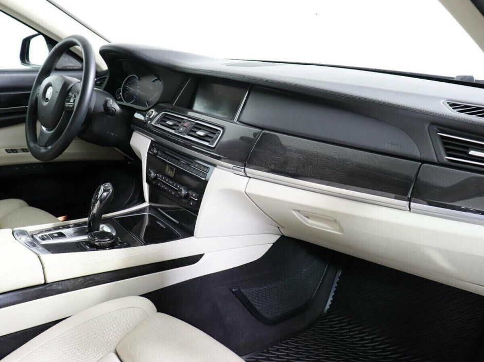BMW 7 серии 3.0 АКПП, 2014, 118 000 км фото 11