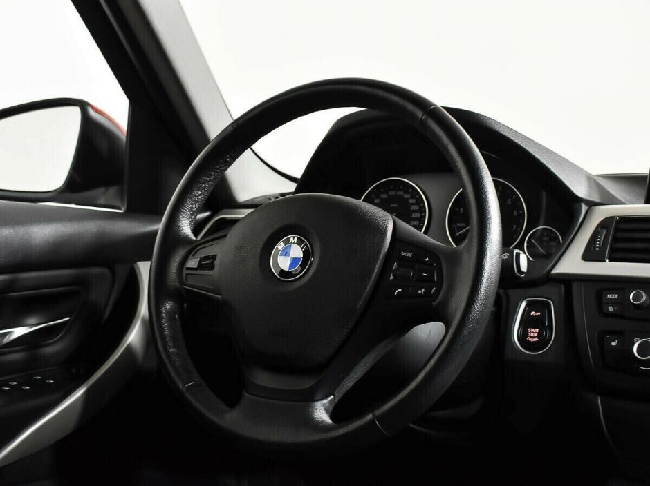 BMW 3 серии 1.6 АКПП, 2014, 116 000 км фото 11