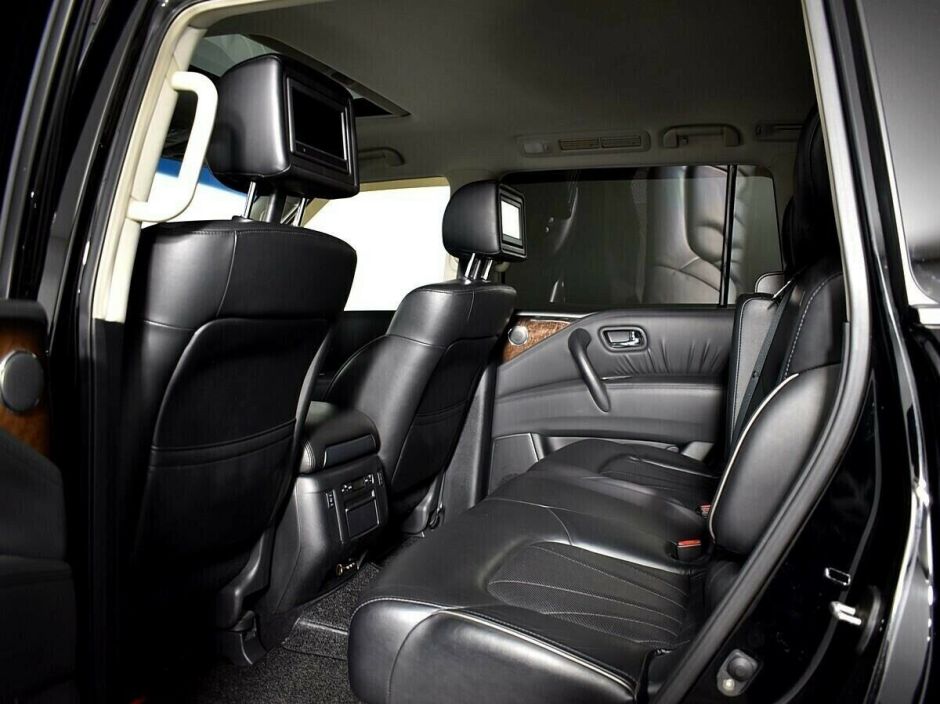 Infiniti QX56 5.6 АКПП, 2011, 145 000 км фото 13
