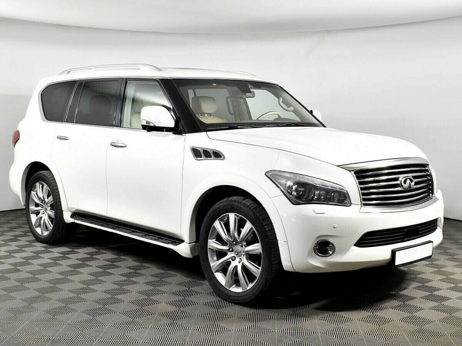 Infiniti QX56 5.6 АКПП, 2012, 135 000 км фото 3