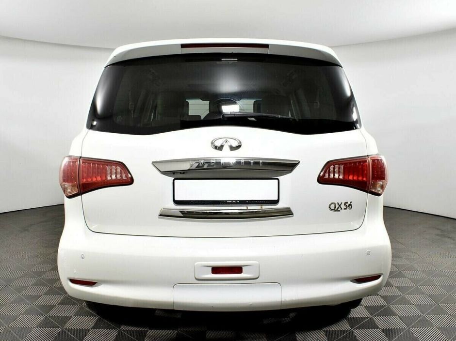 Infiniti QX56 5.6 АКПП, 2012, 135 000 км фото 5