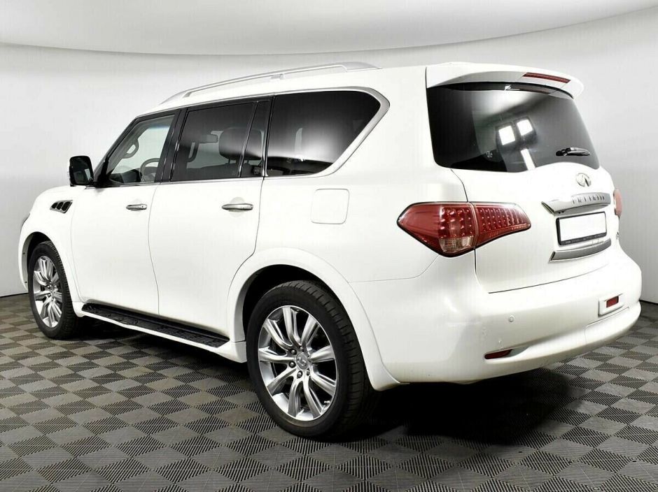 Infiniti QX56 5.6 АКПП, 2012, 135 000 км фото 6