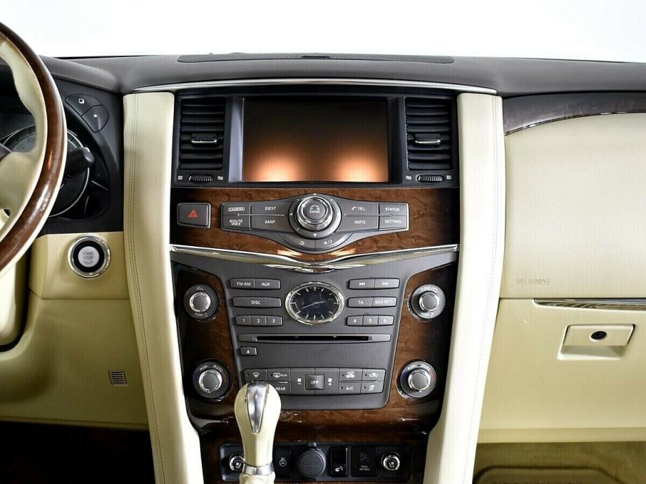 Infiniti QX56 5.6 АКПП, 2012, 135 000 км фото 11