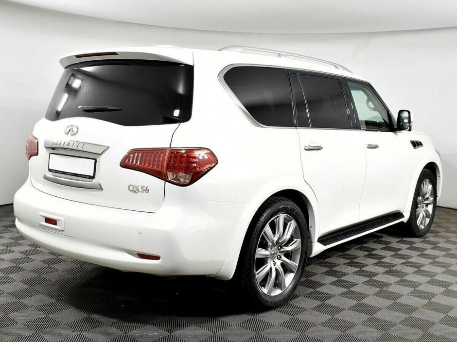 Infiniti QX56 5.6 АКПП, 2011, 154 000 км фото 4