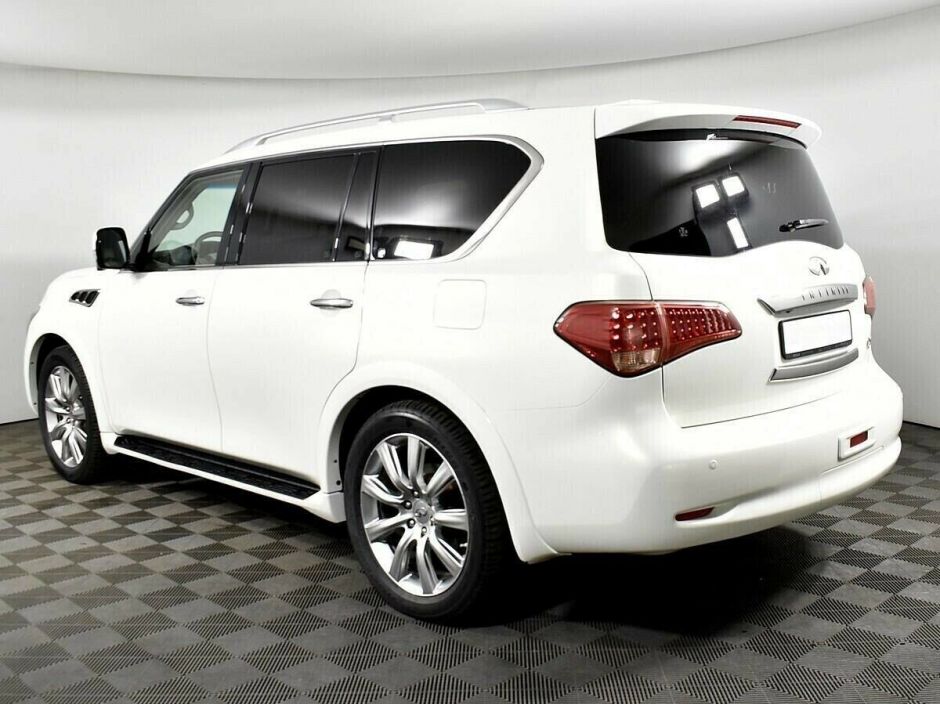 Infiniti QX56 5.6 АКПП, 2011, 154 000 км фото 6
