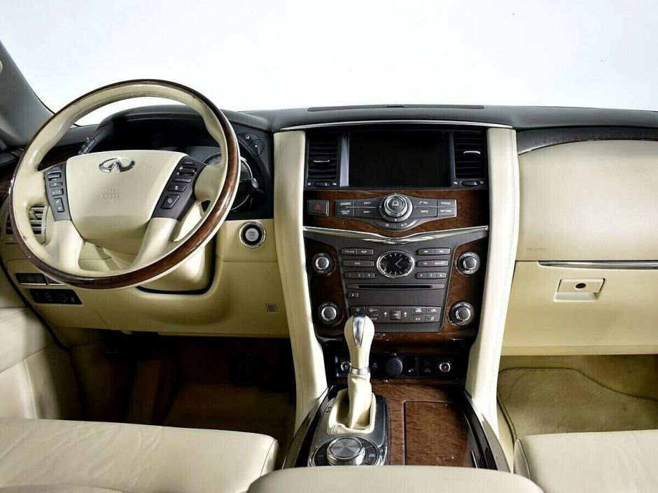 Infiniti QX56 5.6 АКПП, 2011, 154 000 км фото 10