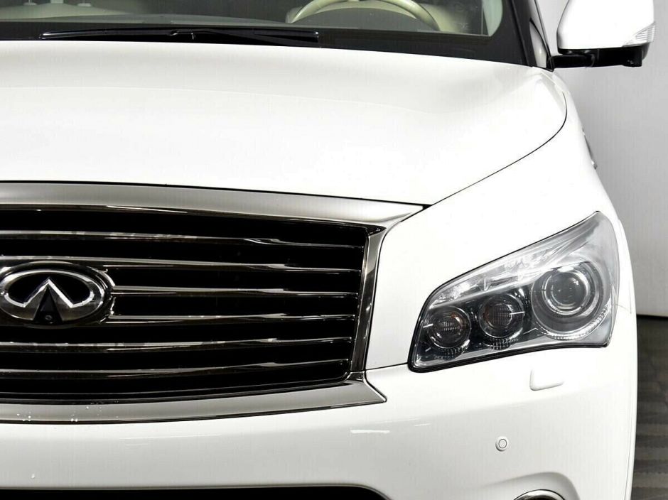 Infiniti QX56 5.6 АКПП, 2011, 154 000 км фото 15