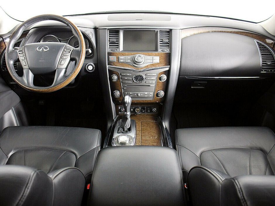 Infiniti QX56 5.6 АКПП, 2011, 155 000 км фото 10