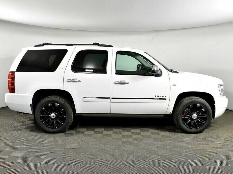 Chevrolet Tahoe 5.3 АКПП, 2013, 132 000 км фото 7