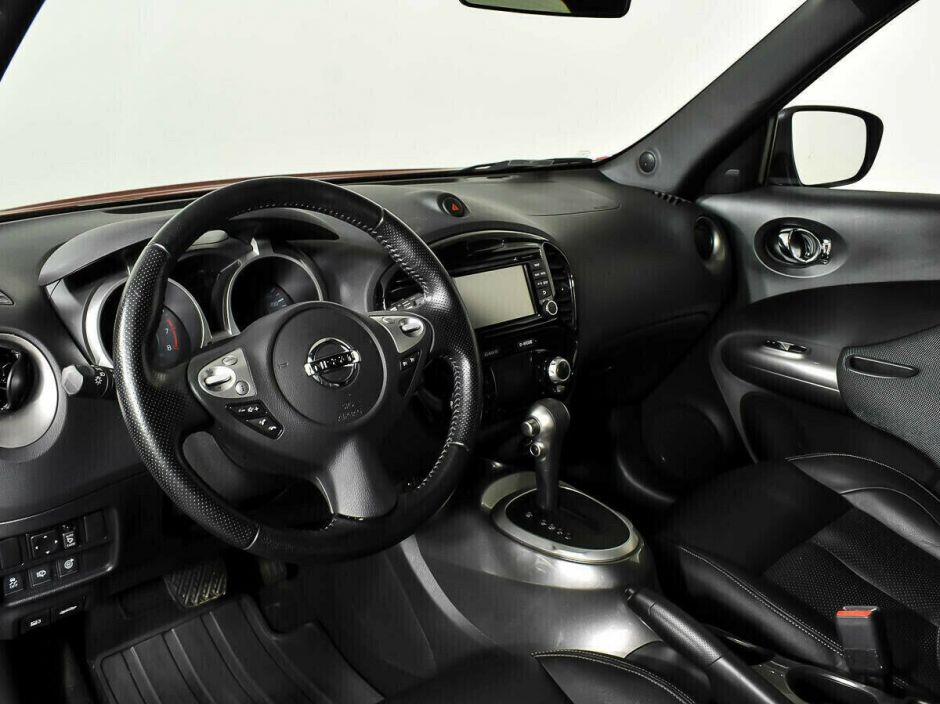 Nissan Juke 1.6 CVT, 2015, 102 000 км фото 9
