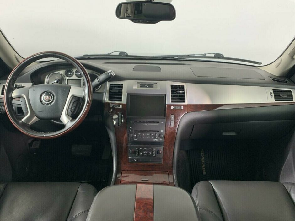 Cadillac Escalade 6.2 АКПП, 2011, 143 000 км фото 11