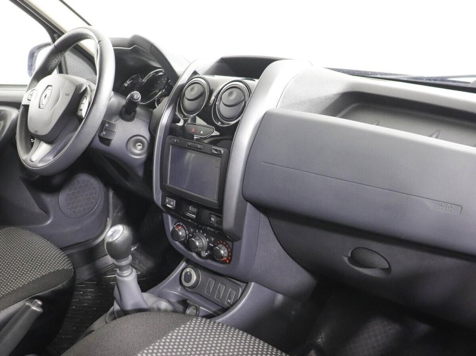 Renault Duster 2.0 МКПП, 2016, 85 000 км фото 9