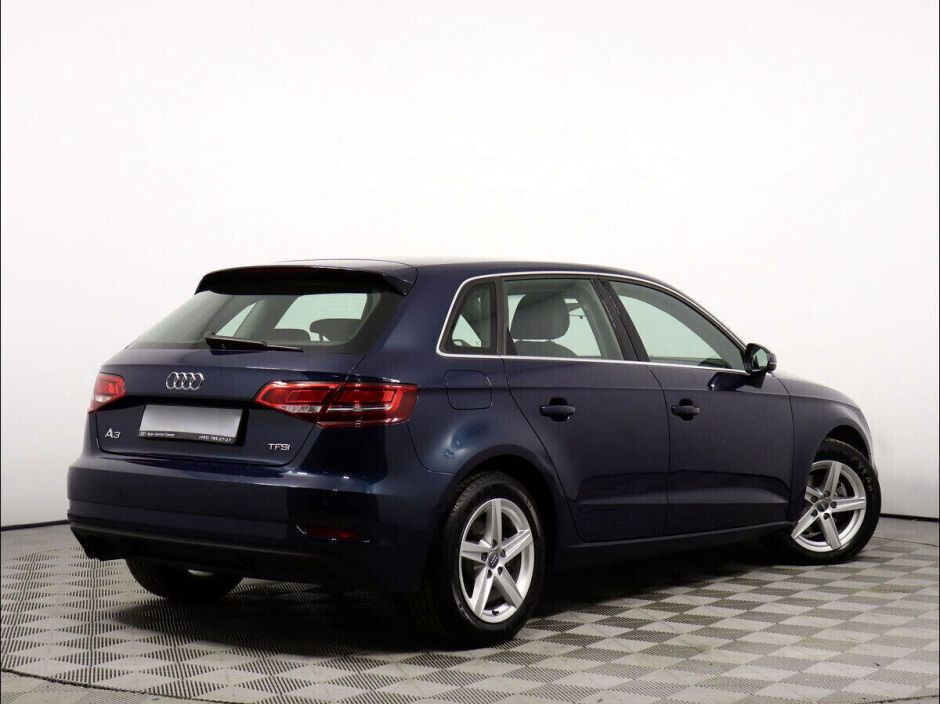 Audi A3 1.5 РКПП, 2018, 74 000 км фото 2