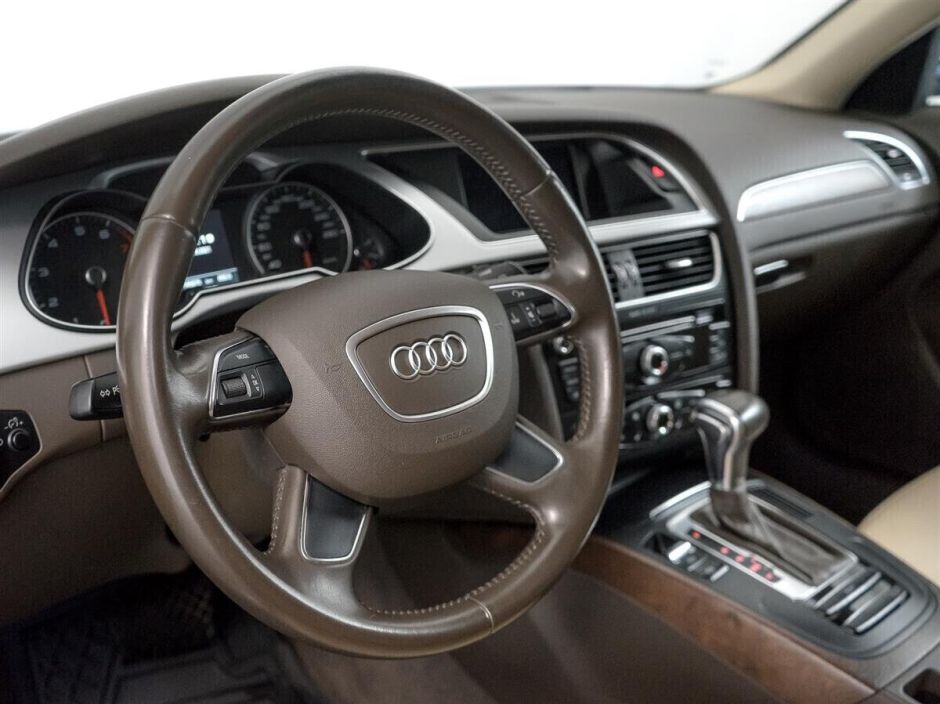 Audi A4 1.8 CVT, 2015, 105 000 км фото 8