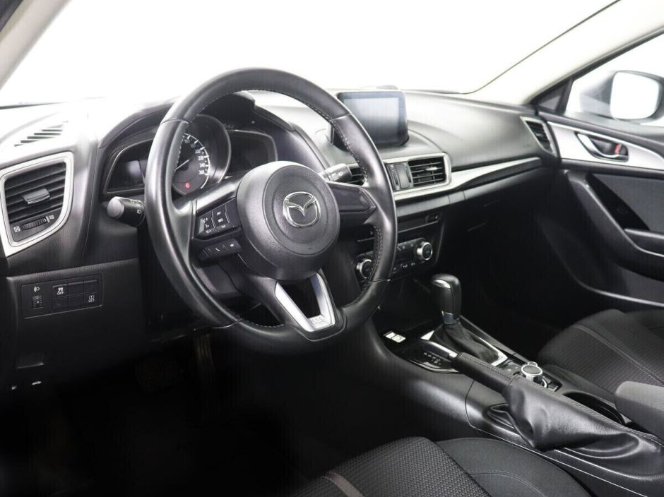 Mazda 3 1.5 АКПП, 2018, 61 000 км фото 10