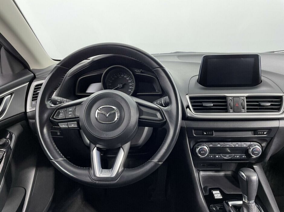 Mazda 3 1.5 АКПП, 2018, 63 000 км фото 12