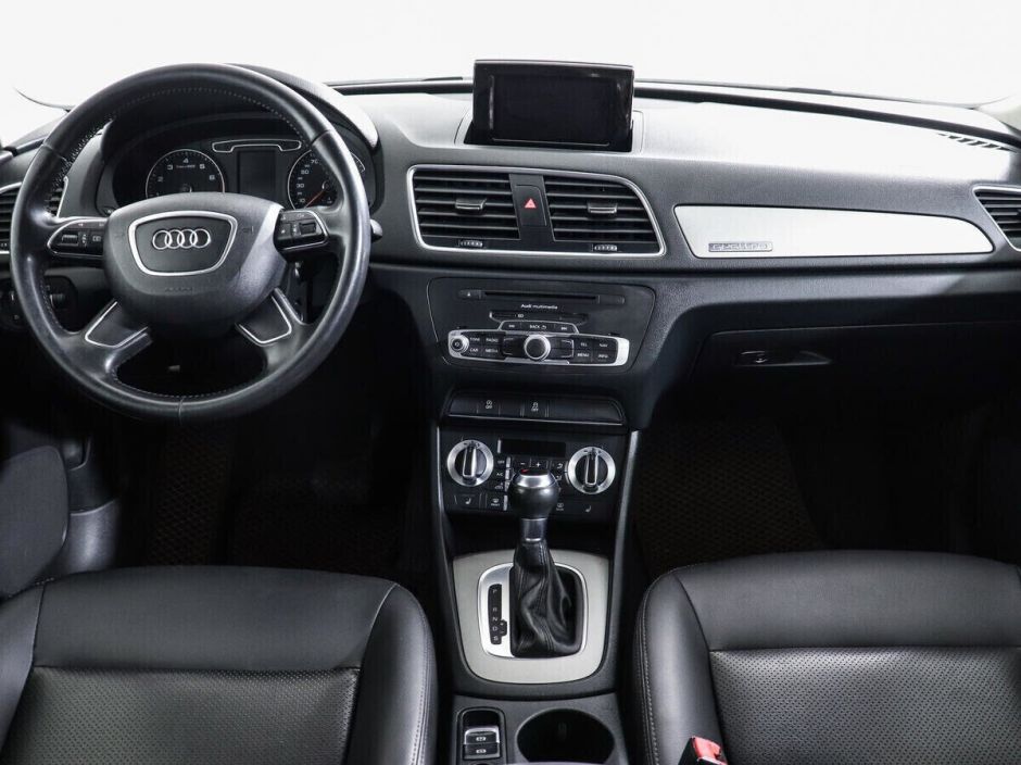 Audi Q3 2.0 РКПП, 2013, 125 000 км фото 10