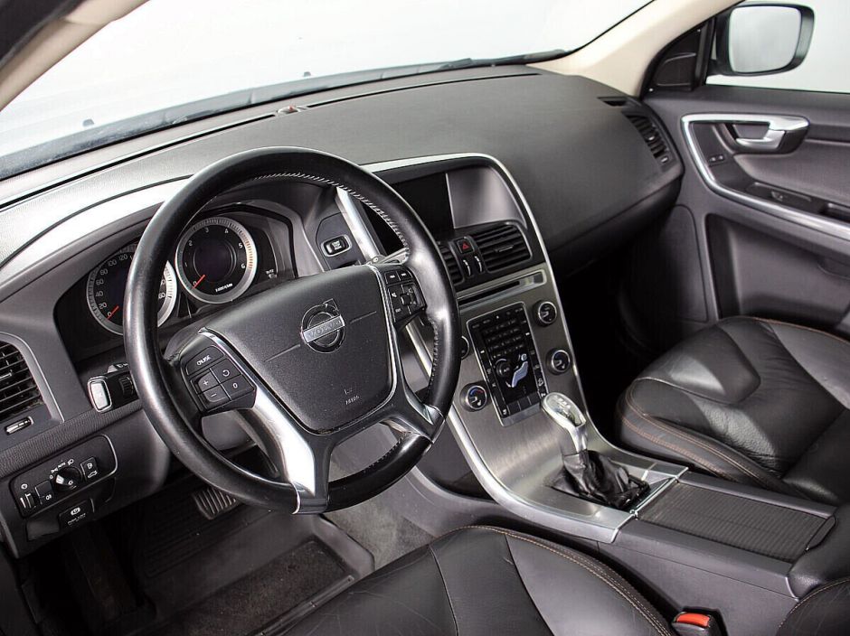 Volvo XC60 2.4 АКПП, 2013, 120 000 км фото 7