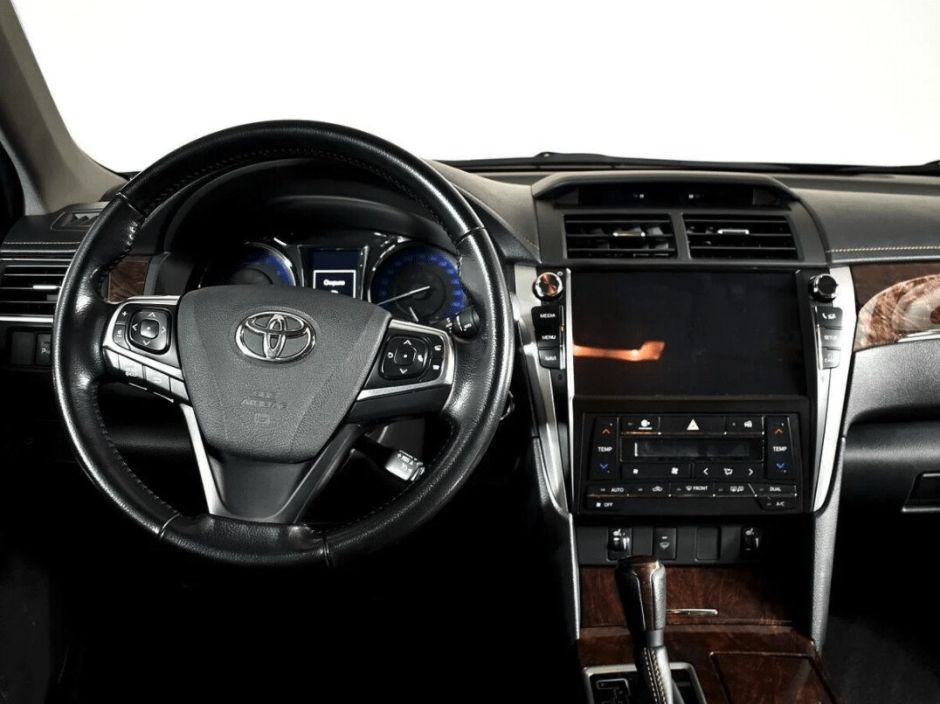 Toyota Camry 2.5 АКПП, 2018, 66 000 км фото 11