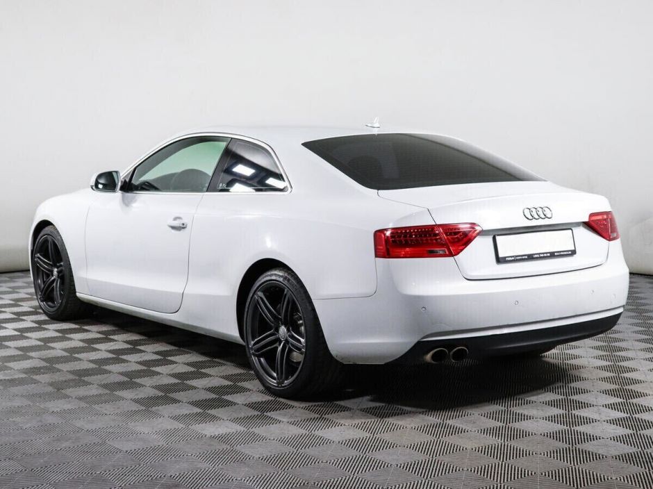 Audi A5 2.0 РКПП, 2012, 144 000 км фото 4