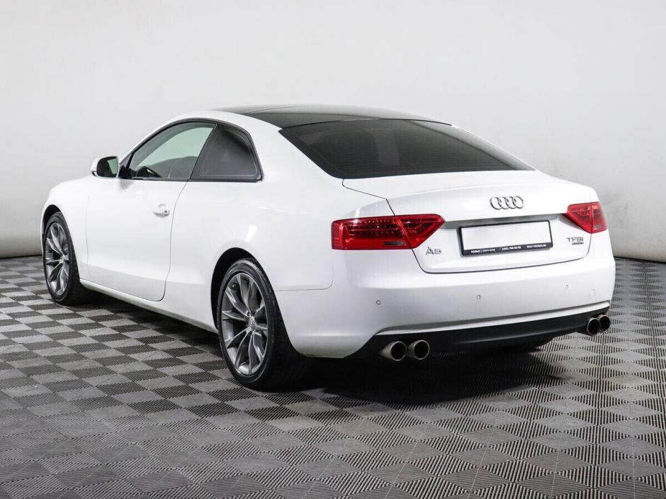 Audi A5 2.0 РКПП, 2014, 118 000 км фото 4