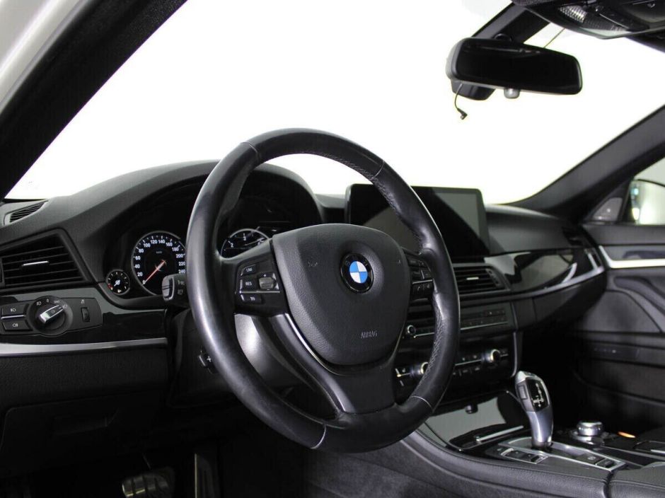 BMW 5 серии 2.0 АКПП, 2016, 92 000 км фото 8